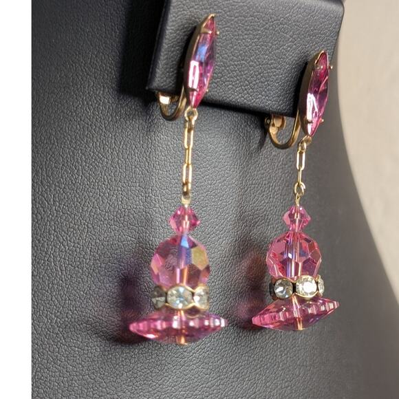 Vintage Pink AB Faceted Crystal Rhinestone Gold Tone Dangle Ear Clips - Picture 3 of 7